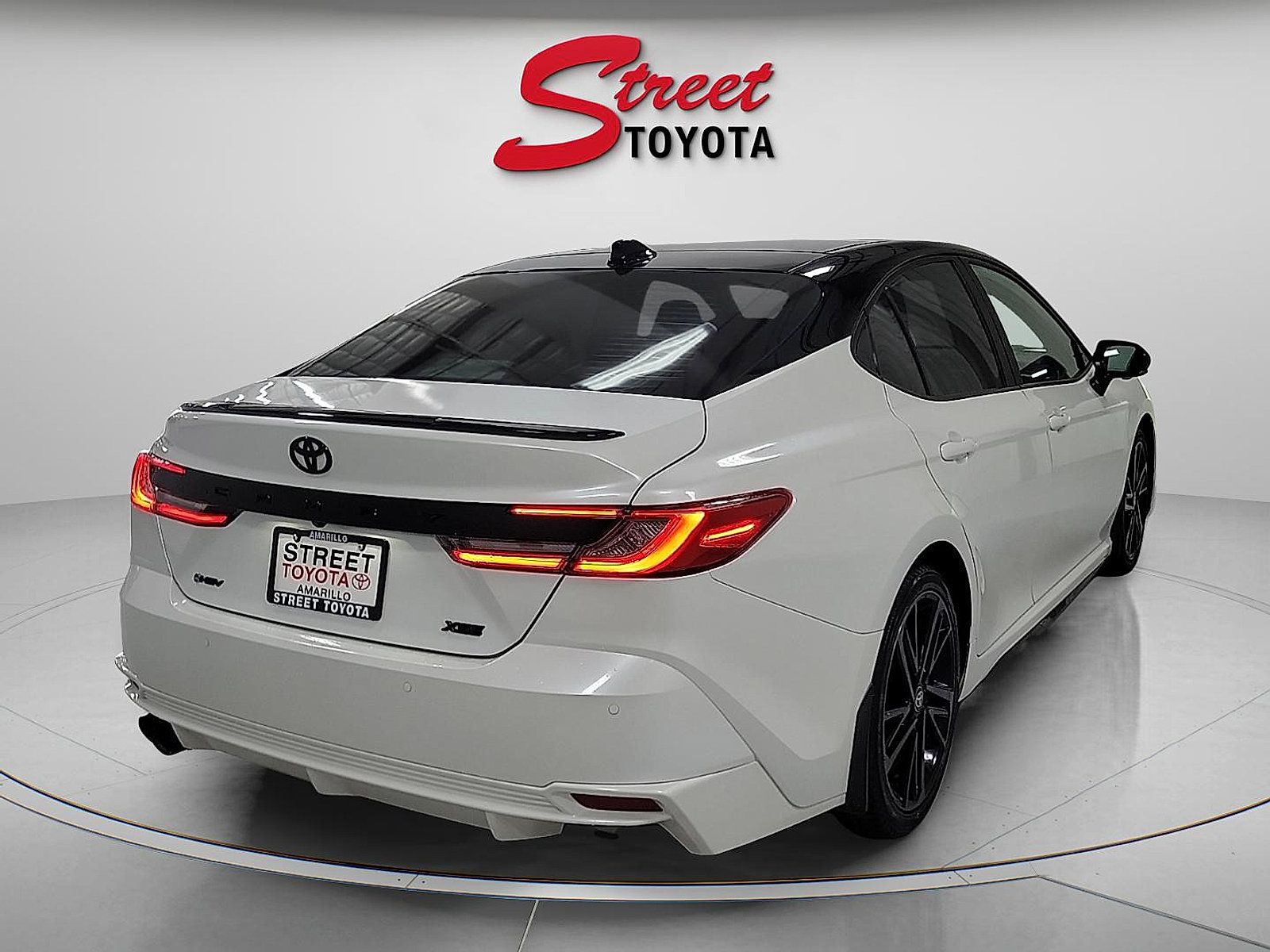 Certified 2025 Toyota Camry XSE w/ Premium Plus Package FWD image 4