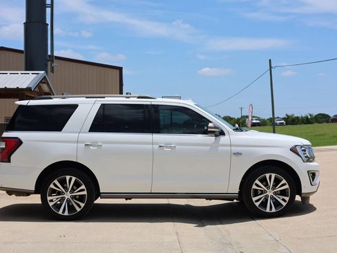 Used 2021 Ford Expedition King Ranch AWD/4WD image 2