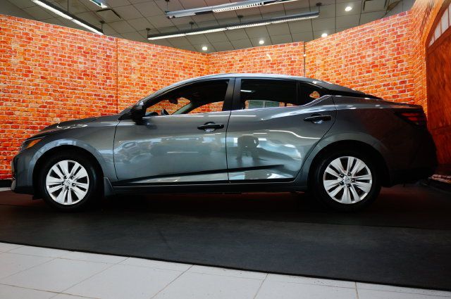 Certified 2025 Nissan Sentra S FWD image 5