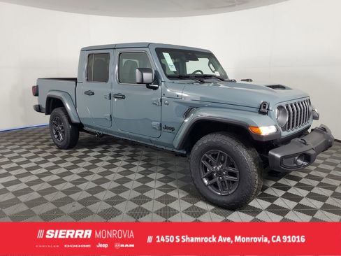 New 2026 Jeep Gladiator Sport image 1