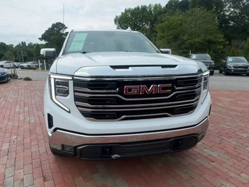 Used 2024 GMC Sierra 1500 SLT w/ SLT Premium Package AWD/4WD image 5