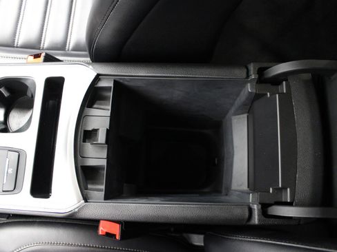 Used 2022 Ford Edge SEL w/ Convenience Package image 35