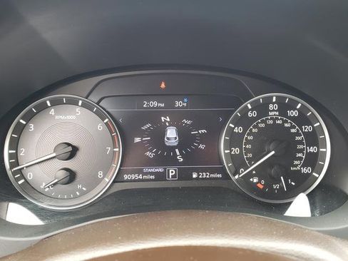 Used 2019 INFINITI QX50 Essential w/ Sensory Package image 20