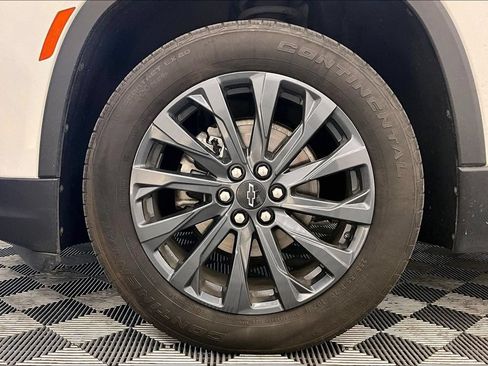 Used 2023 Chevrolet Traverse RS w/ LPO, Floor Liner Package AWD/4WD image 8