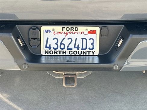 Used 2018 Ford F150 XLT w/ Equipment Group 302A Luxury image 21