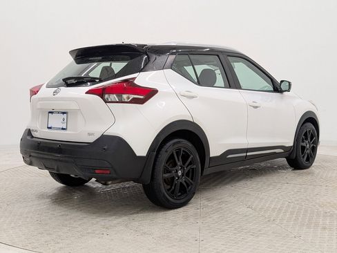 Used 2020 Nissan Kicks SR w/ SR Premium Package image 8