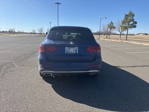 Used 2021 Mercedes-Benz GLC 300 image 12