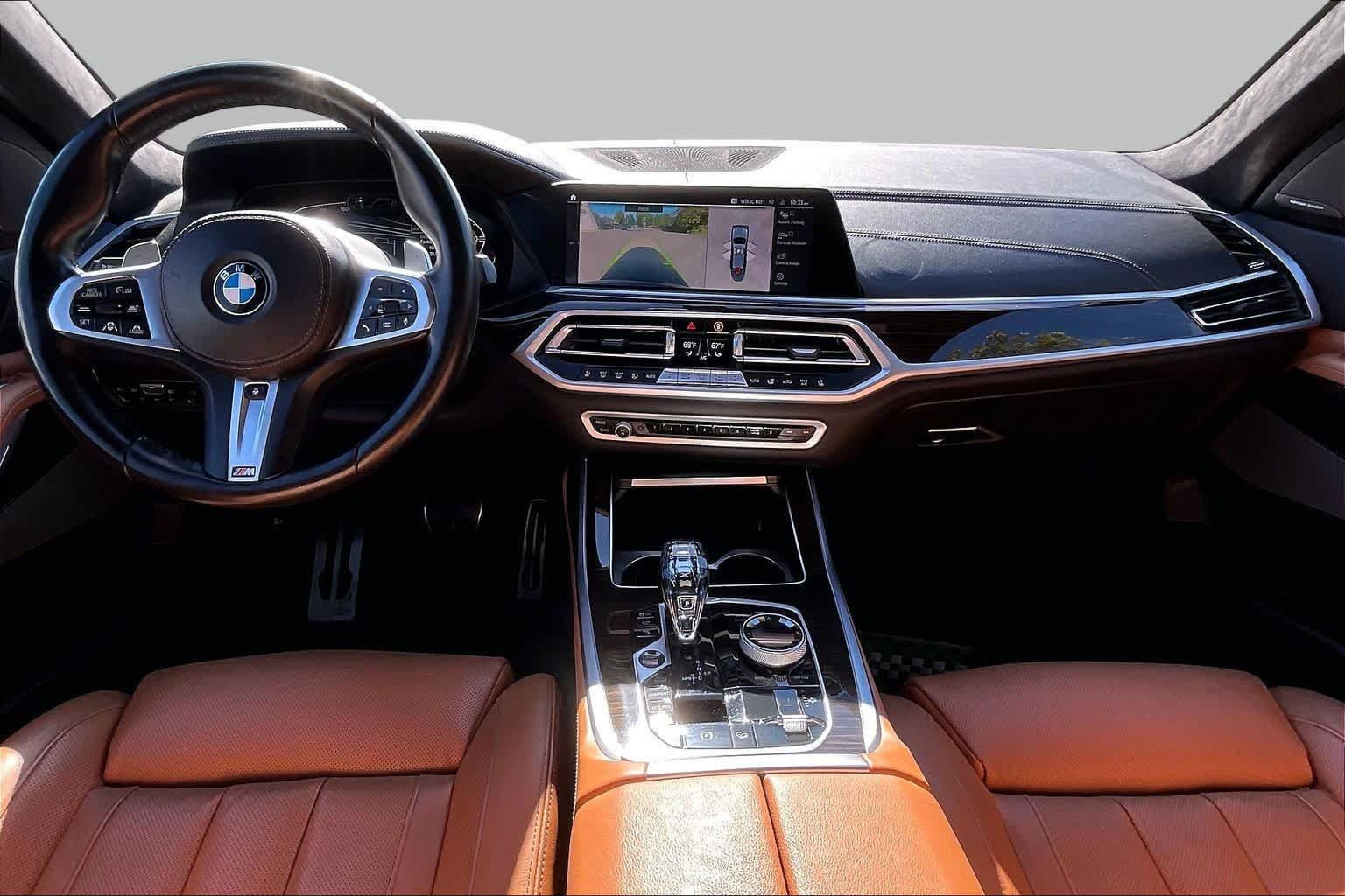 Used 2021 BMW X7 xDrive40i w/ M Sport Package AWD/4WD image 15