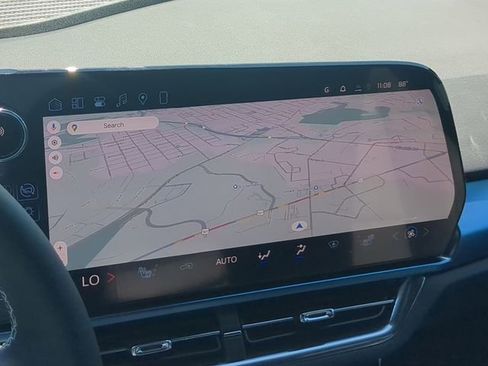New 2026 Chevrolet Equinox EV LT AWD/4WD image 31