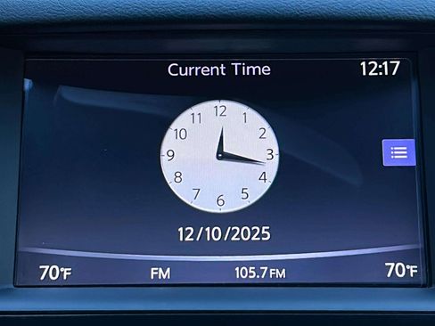 Used 2017 INFINITI Q60 2.0t w/ Moonroof Package image 17