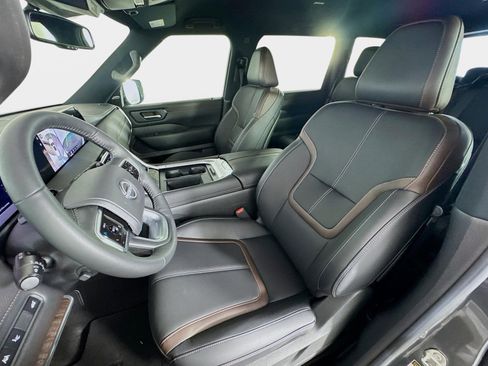 New 2026 Nissan Armada SL image 11