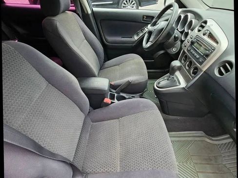 Used 2005 Toyota Matrix image 34