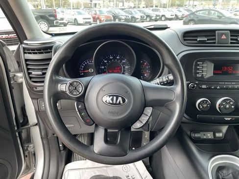 Used 2015 Kia Soul image 15