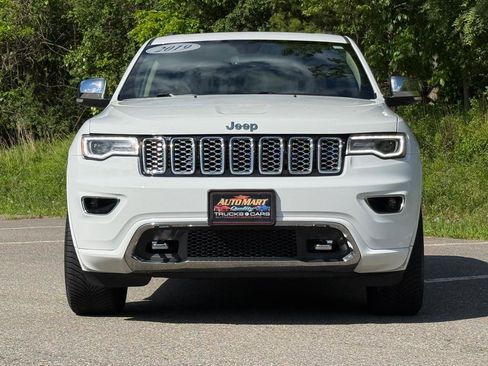 Used 2019 Jeep Grand Cherokee Overland AWD/4WD image 6