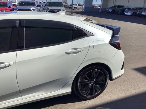 Used 2019 Honda Civic EX image 5