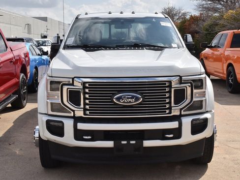 Used 2020 Ford F450 Platinum w/ FX4 Off-Road Package image 3
