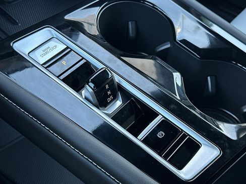 New 2026 Volkswagen Atlas Cross Sport SEL Premium R-Line image 20