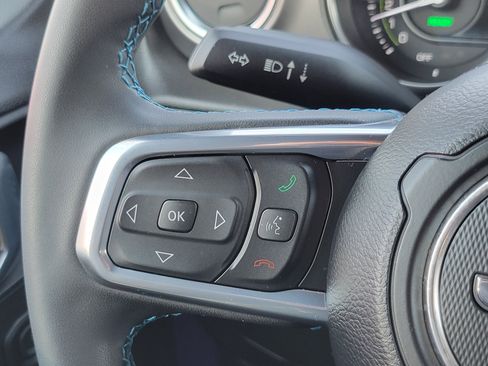 Used 2023 Jeep Wrangler Unlimited Rubicon 4xe AWD/4WD image 12