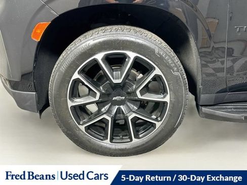 Used 2021 Chevrolet Tahoe RST w/ Luxury Package AWD/4WD image 39