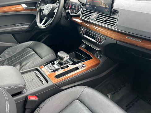 Used 2021 Audi Q5 Premium Plus w/ Premium Plus Package image 20
