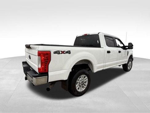 Used 2019 Ford F250 XLT w/ XLT Value Package image 13