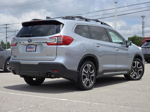 Used 2023 Subaru Ascent Touring image 18
