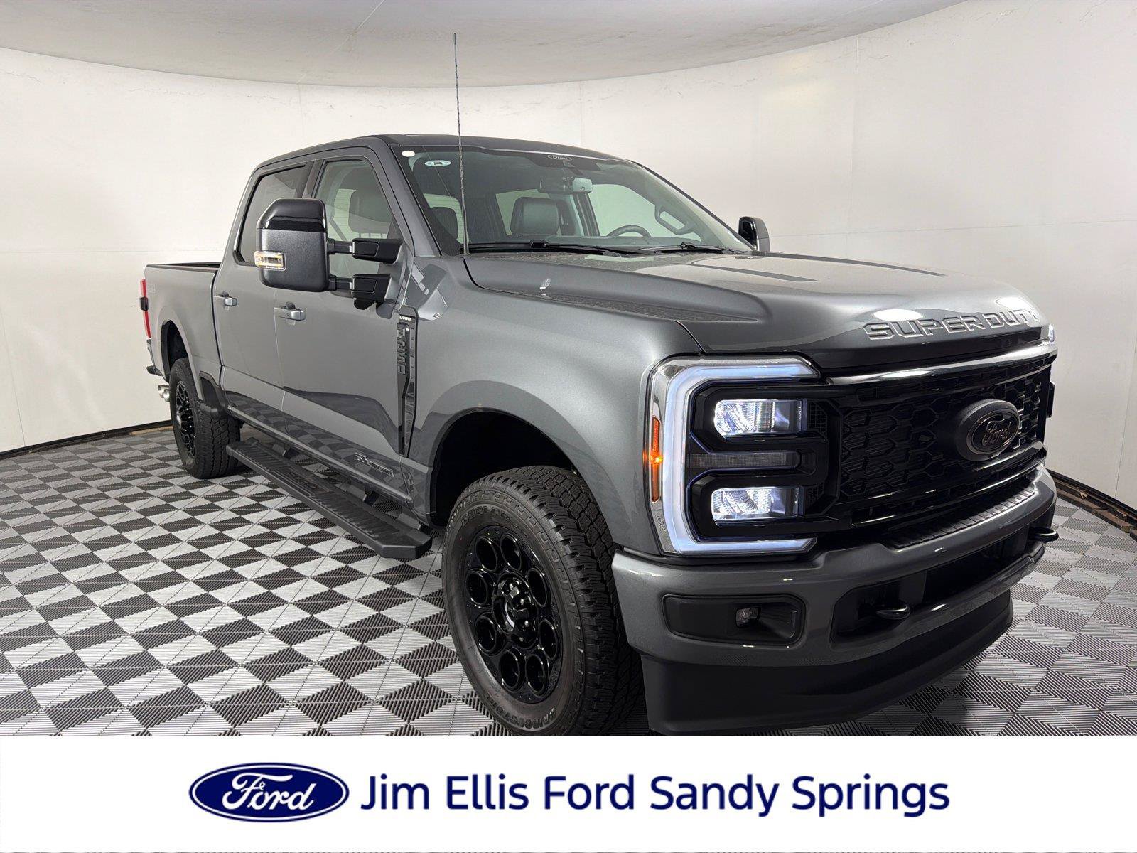 New 2026 Ford F250 Lariat w/ Black Appearance Package AWD/4WD image 1