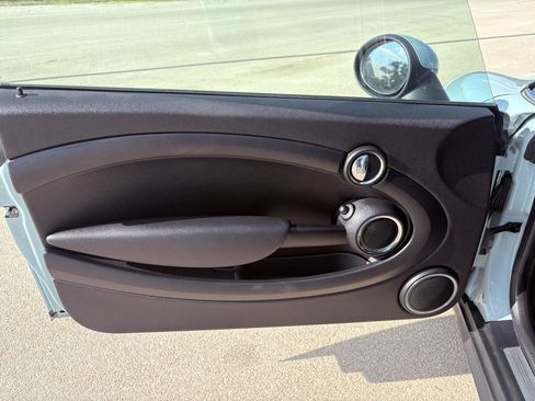 Used 2013 MINI Cooper Convertible FWD image 19