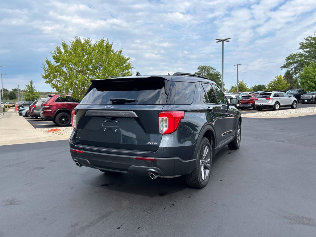 Certified 2023 Ford Explorer XLT w/ Equipment Group 202A AWD/4WD image 6