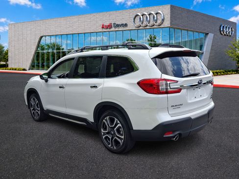 Used 2024 Subaru Ascent Touring AWD/4WD image 4