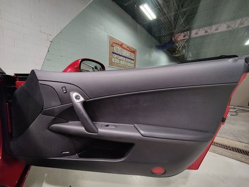 Used 2012 Chevrolet Corvette Grand Sport w/ 3LT Preferred Equipment Group image 10