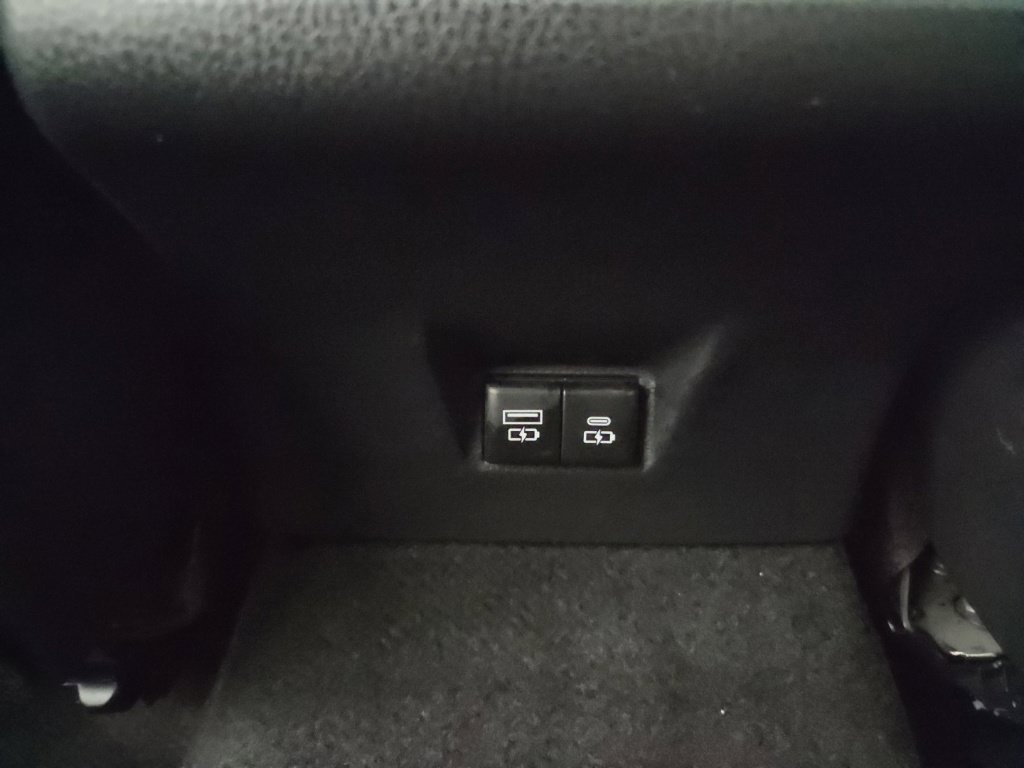 Used 2026 Toyota Camry XLE w/ Premium Plus Package AWD/4WD image 23