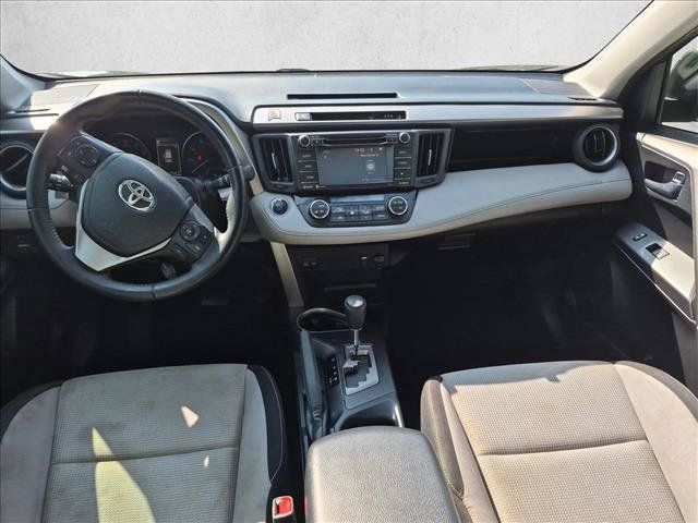 Used 2018 Toyota RAV4 XLE FWD image 17