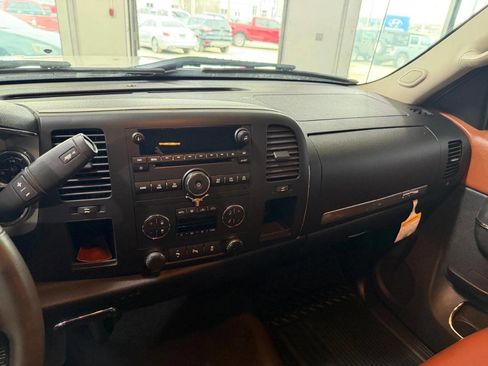 Used 2012 GMC Sierra 1500 SLE w/ Texas Edition image 35