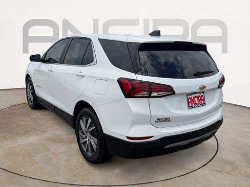 Used 2024 Chevrolet Equinox LT FWD image 8