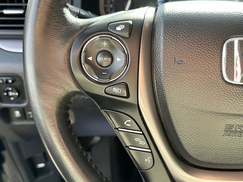 Used 2017 Honda Ridgeline RTL-T image 23