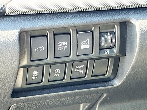 Used 2021 Subaru Forester Limited w/ Popular Package #3 image 10