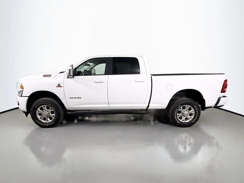 Used 2024 RAM 2500 Laramie w/ Safety Group AWD/4WD image 4