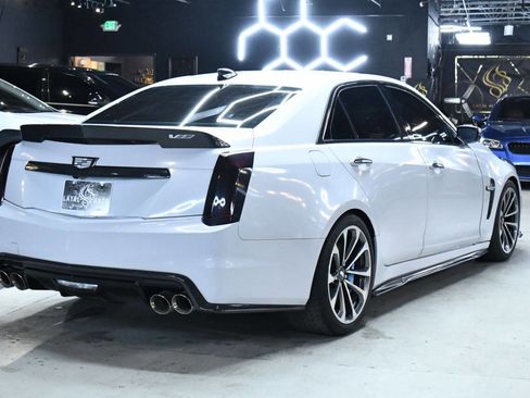 Used 2016 Cadillac CTS V w/ Luxury Package image 19