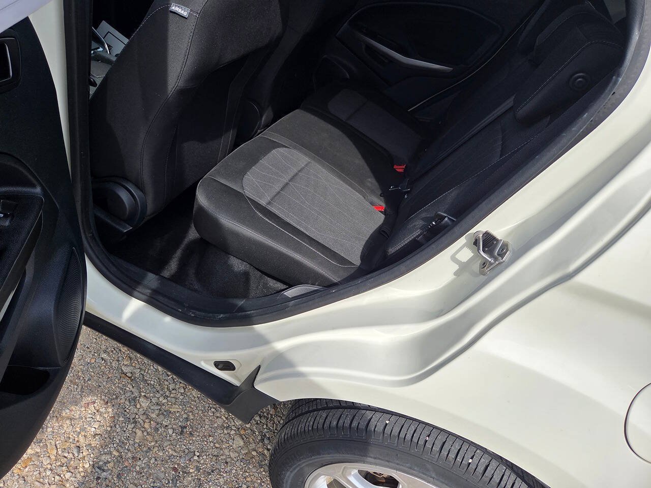 Used 2021 Ford EcoSport SE AWD/4WD image 12