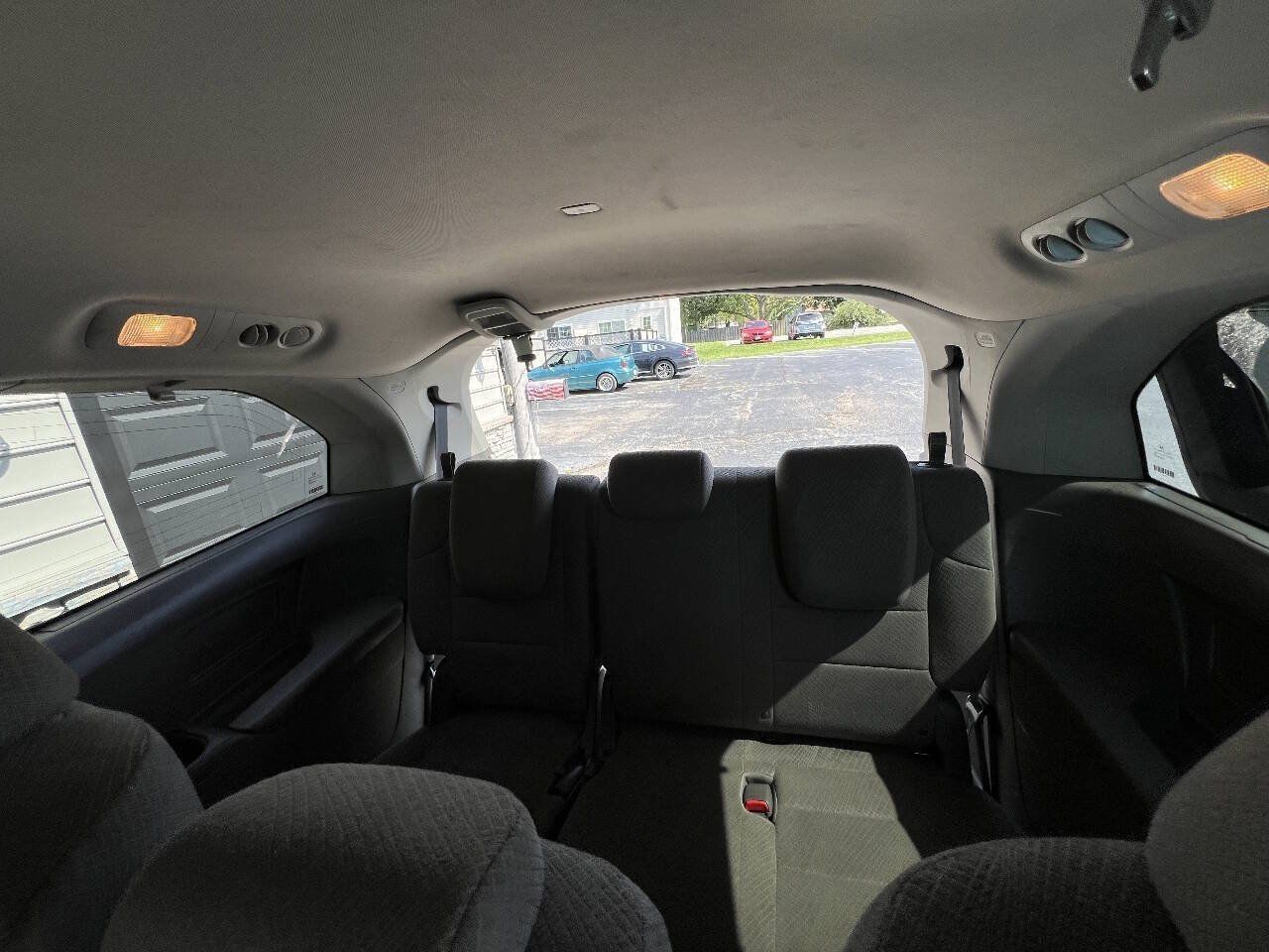 Used 2015 Honda Odyssey EX image 7
