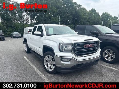Used 2016 GMC Sierra 1500 SLE w/ SLE Preferred Package AWD/4WD image 2
