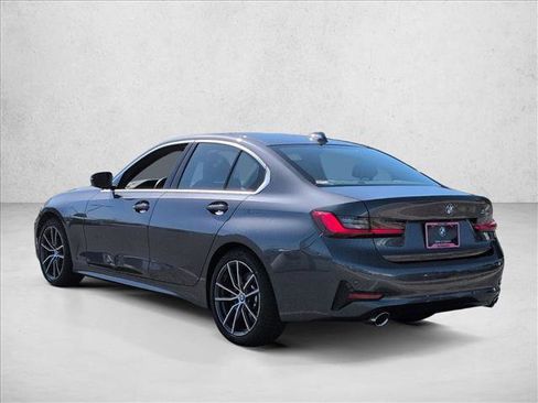 Used 2020 BMW 330i Sedan w/ Driving Assistance Package image 5