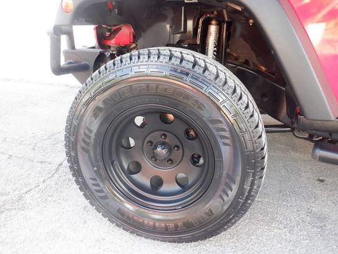 Used 2008 Jeep Wrangler Unlimited Rubicon w/ PWR Convenience Group image 33