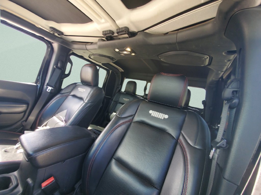 Used 2021 Jeep Gladiator Rubicon AWD/4WD image 17