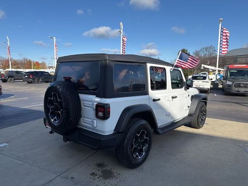Used 2021 Jeep Wrangler Unlimited Sport image 9
