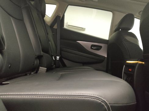 Used 2023 Nissan Murano SL w/ SL Moonroof Package FWD image 19