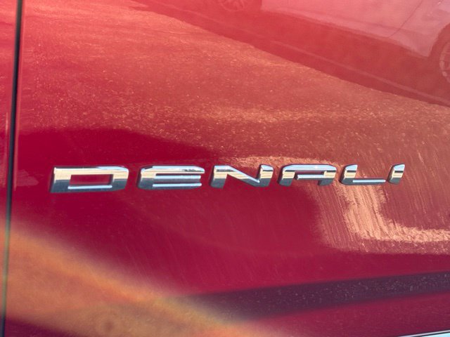 Used 2024 GMC Yukon XL Denali w/ Denali Reserve Package AWD/4WD image 35