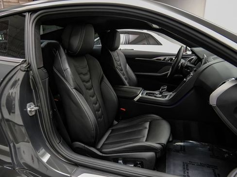 Used 2022 BMW M850i xDrive Coupe w/ Driving Assistance Package AWD/4WD image 41