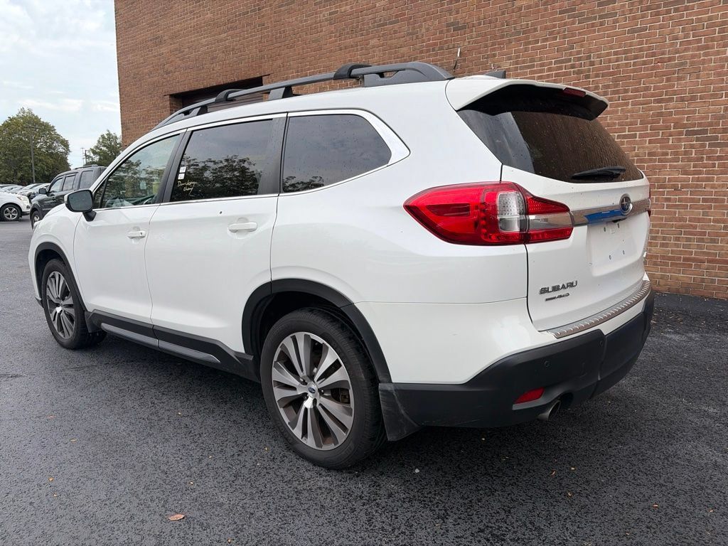 Used 2022 Subaru Ascent Limited w/ Technology Package AWD/4WD image 11